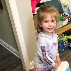 Meet your Posher, Eva